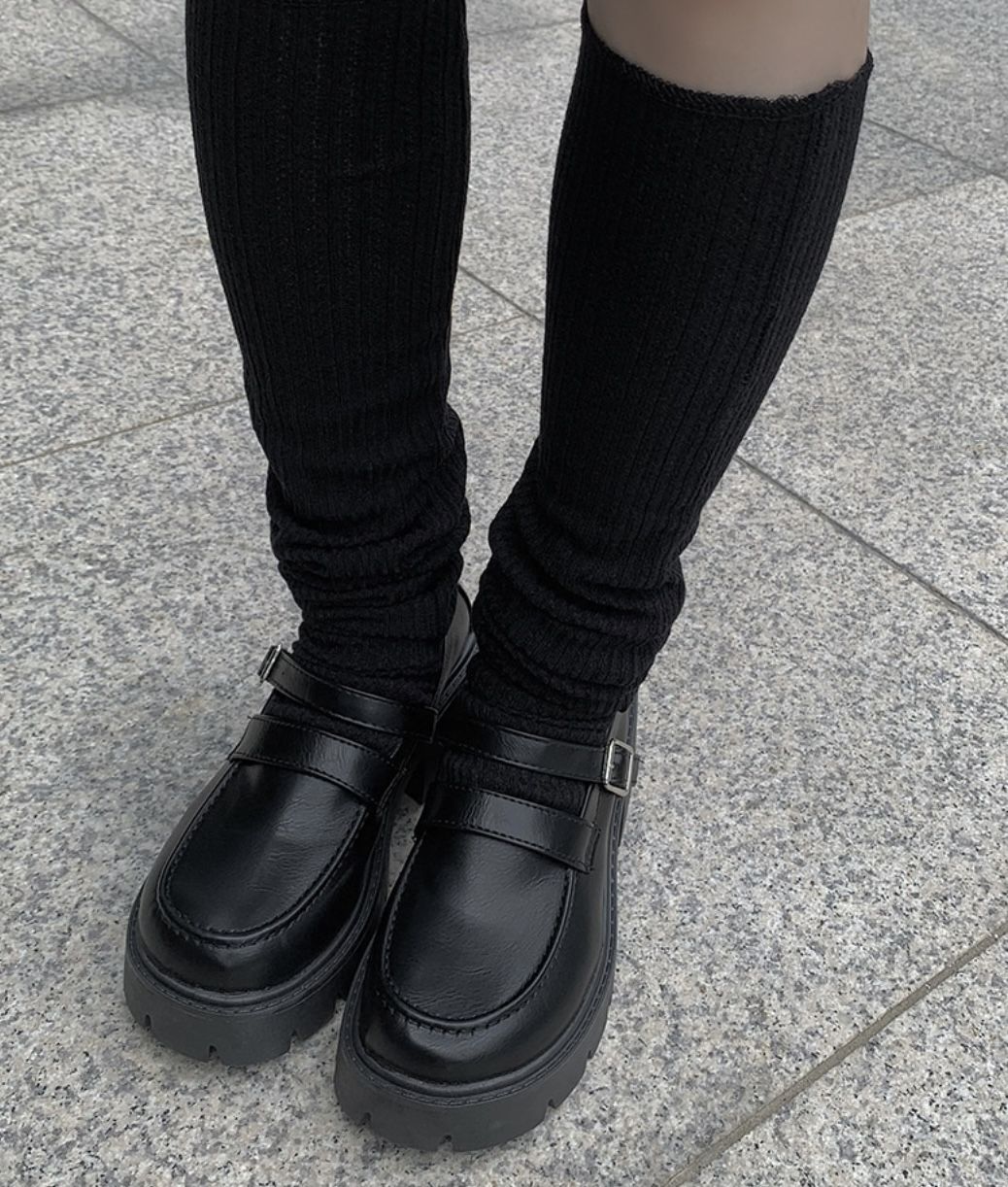 Platform Loafer(size 7, 4cm Heel)