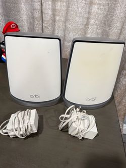 Netgear Orbi Router and Satellite