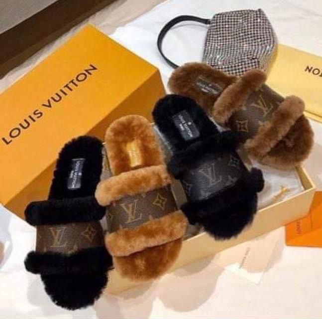 Louis Vuitton Women Sandals for Sale in Las Vegas, NV - OfferUp