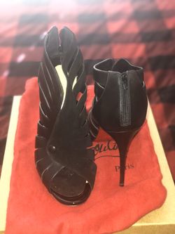 Christian Louboutin Toot Mignonne