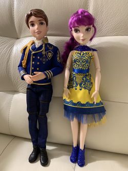 Mal & Ben Royal Cotillion (Disney Descendants movie)