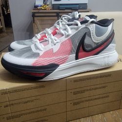 Nike kyrie 8