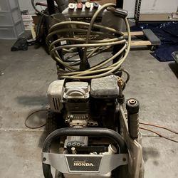 Honda Power washer with new attachment