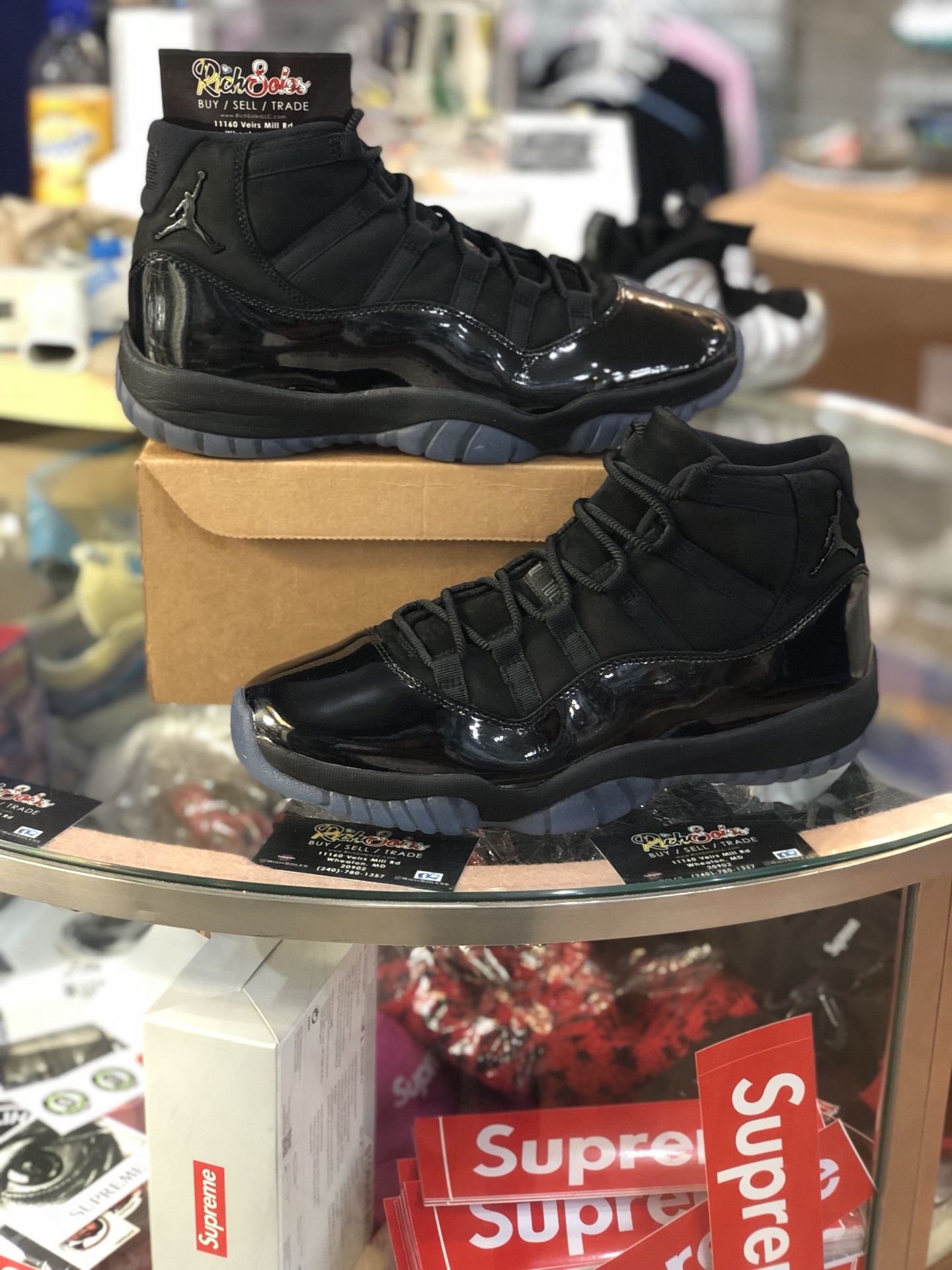 Cap & Gown 11’s size 10.5