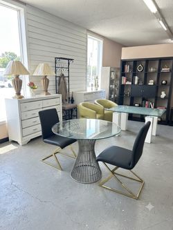 Furniture for sale!!! New dressers and antique furniture