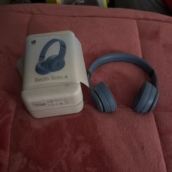 Beats Solo 4