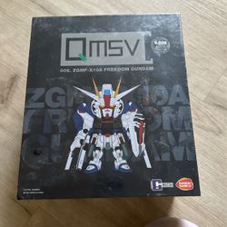 Bandai Namco QMSV 006 Gundam Figure Freedom ZGMF-X10A Unopened