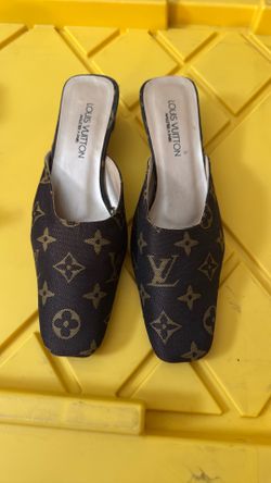 Louis Vuitton Slip Slides Shoes 