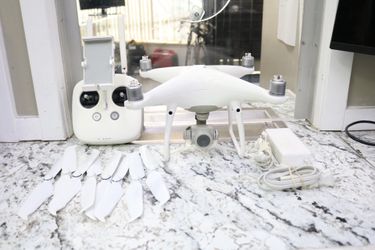 DJI Phantom 4 Pro V2.0 WM331S Drone