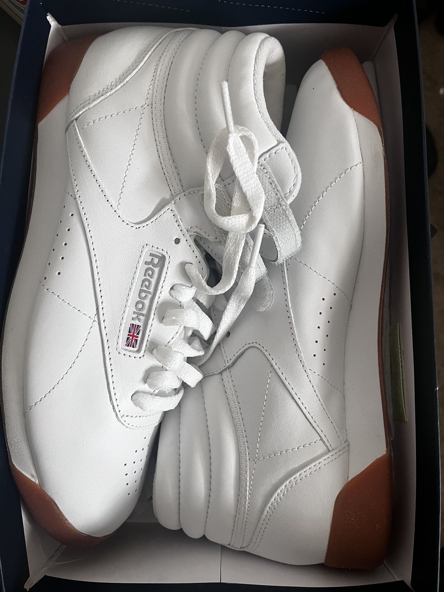 Classic Reeboks 9.5 New