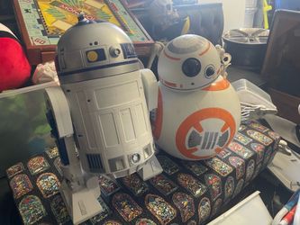 18” R2-D2 and BB-8