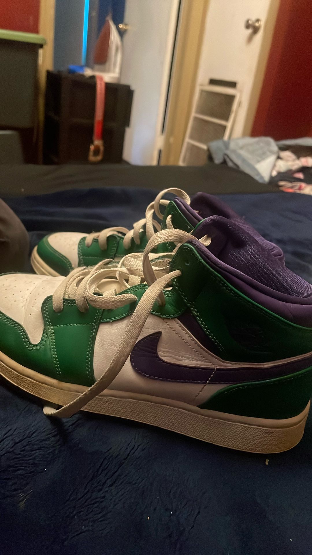 Green And White Nike Air Jordans Size 6y