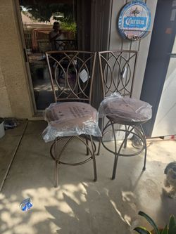 Barstool