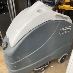 Advance Eco flex 1500 Ride On Floor Machine 