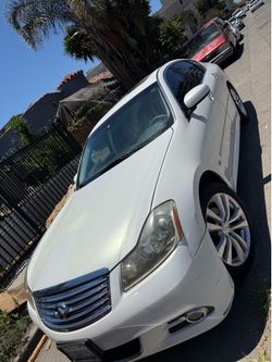 Infiniti M35 2008