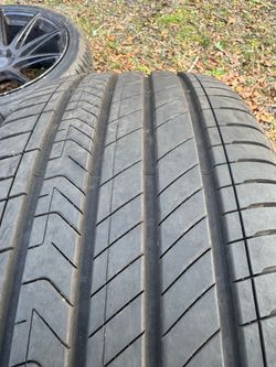 Tires 245/40 ZR 20