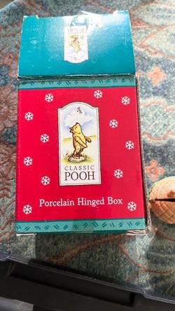 Classic Pooh Porcelain Hinged Box