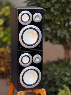 Yamaha NS-6490 3 way Speakers