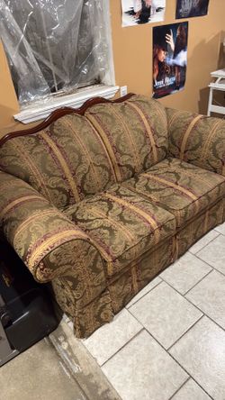 FREE! Couch