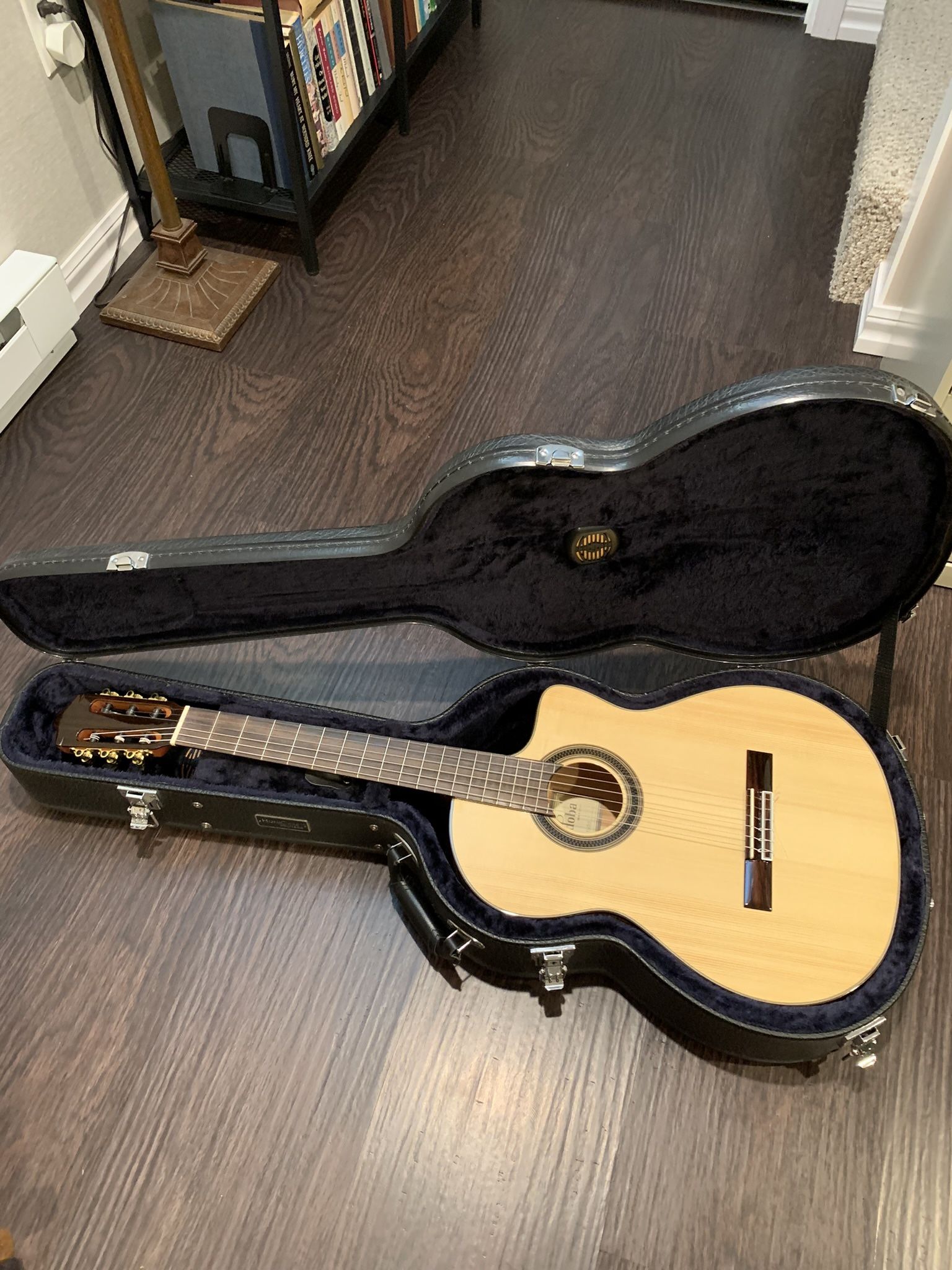 Cordoba GK Studio Flamenco Guitar
