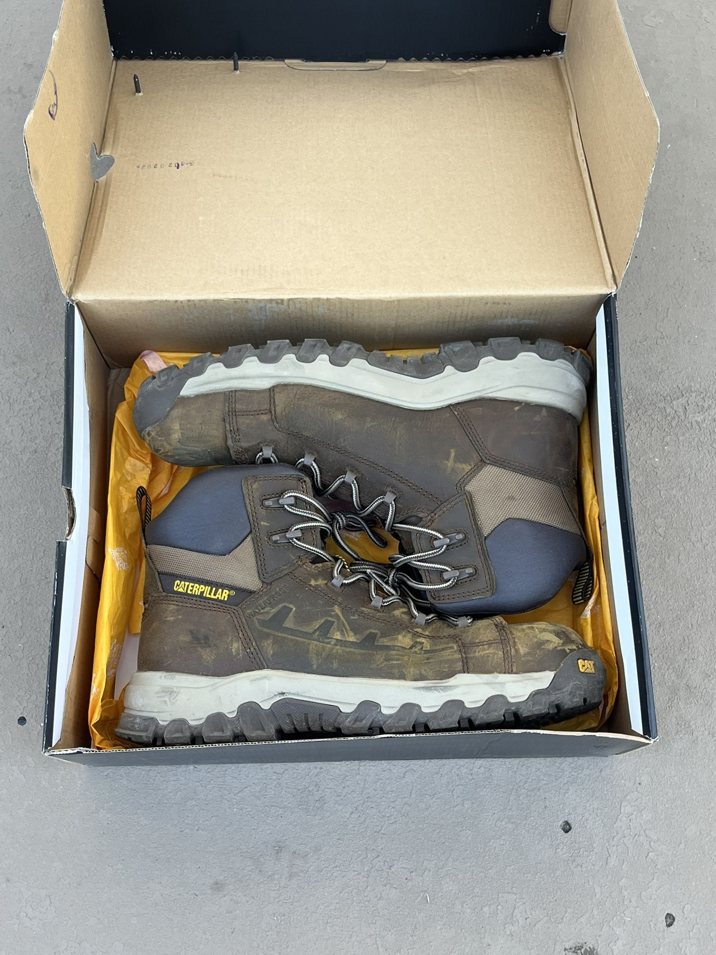 CAT caterpillar composite toe work boot size 10.5