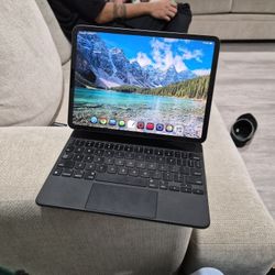 iPad Pro 11