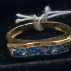 18k Yellow Gold Sapphire 1.20ctw Ring Size 8