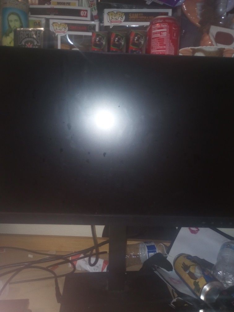 Think Vision Monitor Comes With Wire
