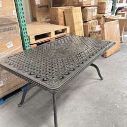 Outdoor Patio Dining Table 
