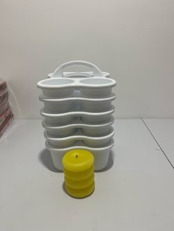 Caddy with handle