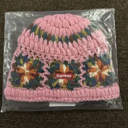 Supreme Crochet Beanie Heather Pink (SS25) - IN HAND
