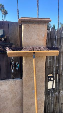 Broom like new