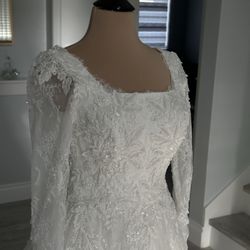 Laced Wedding Dress 
