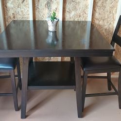 Counter Height Table and 2 Chairs