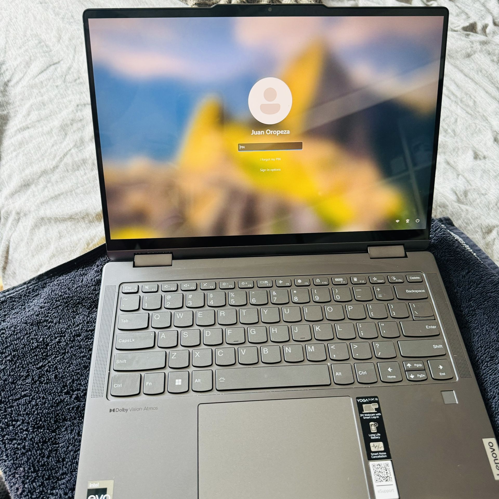 Lenovo Yoga i7-1355U