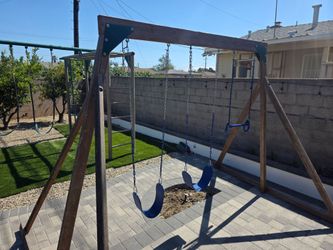 Swingset FREE Gardena