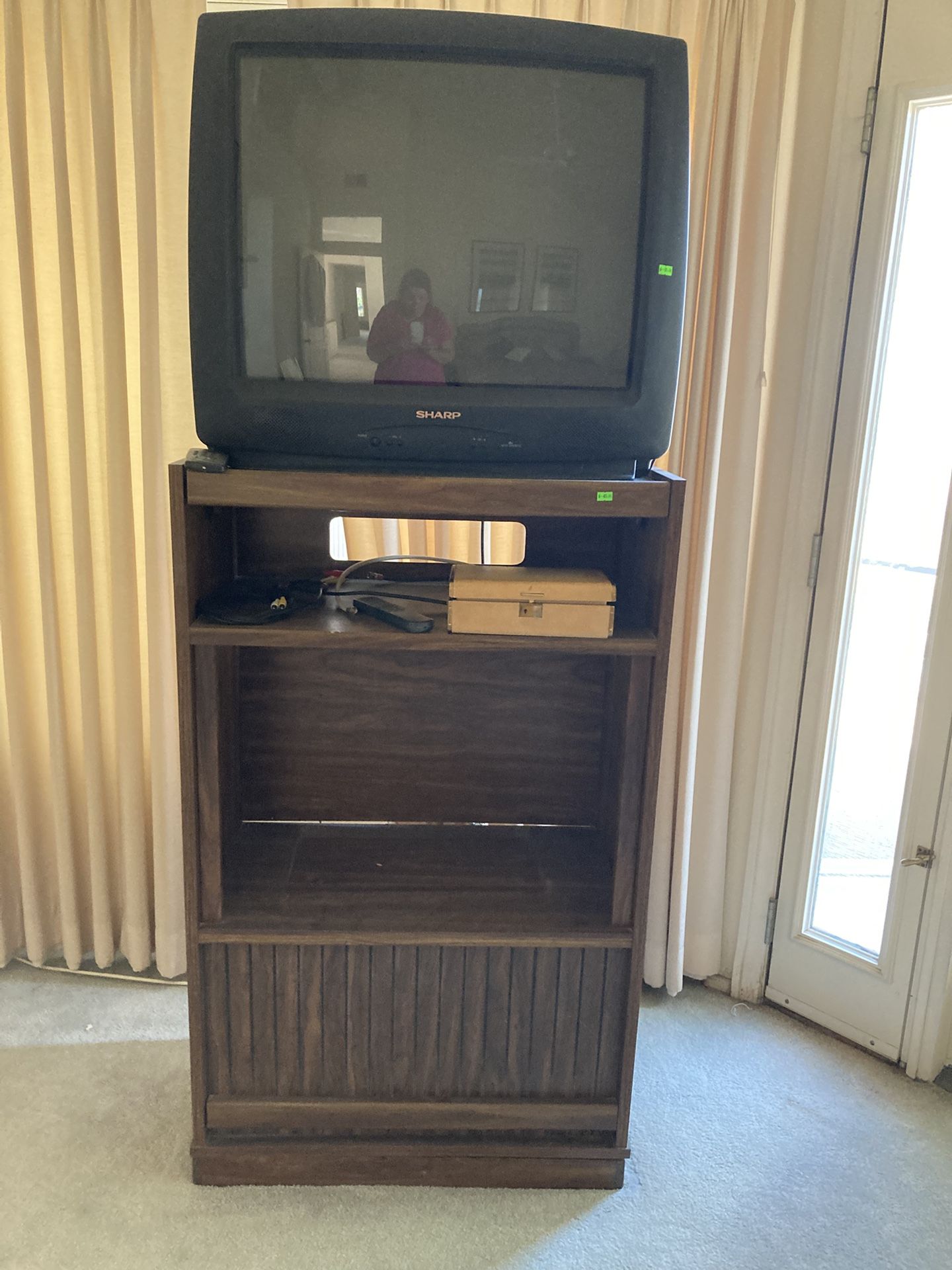 TV Cabinet And tv