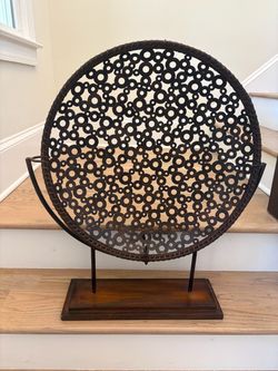 Metal and wood art