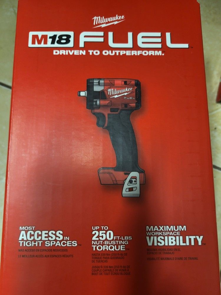 Milwaukee Impact Wrench 