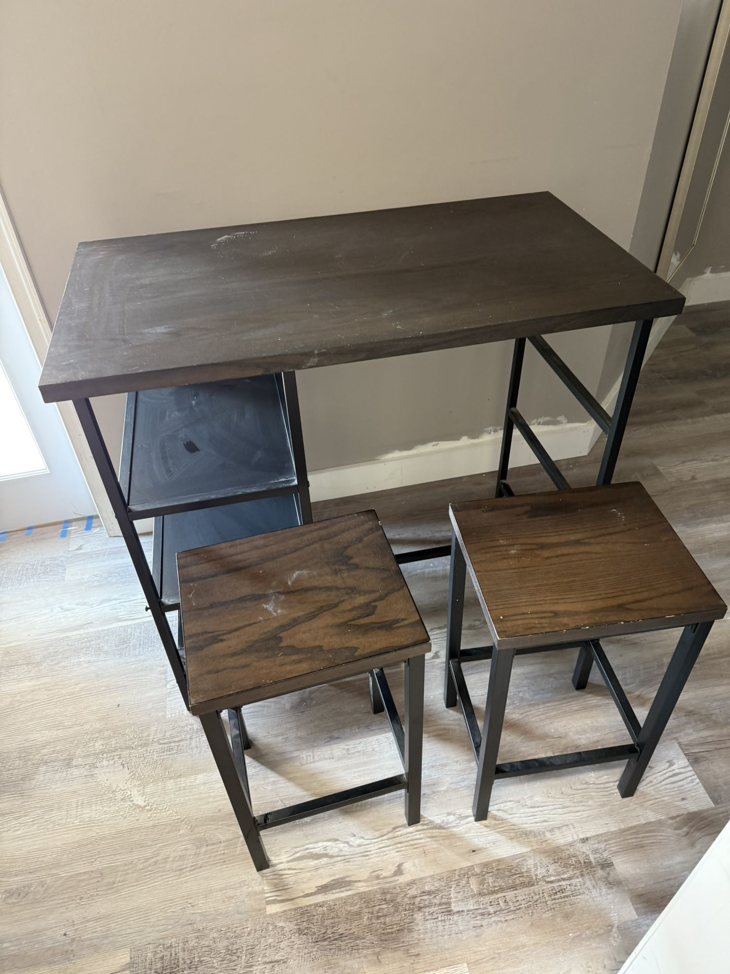 Kitchen Table w/ Chairs