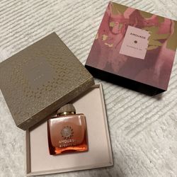 Perfume Amouage 