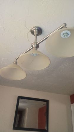 Light fixture