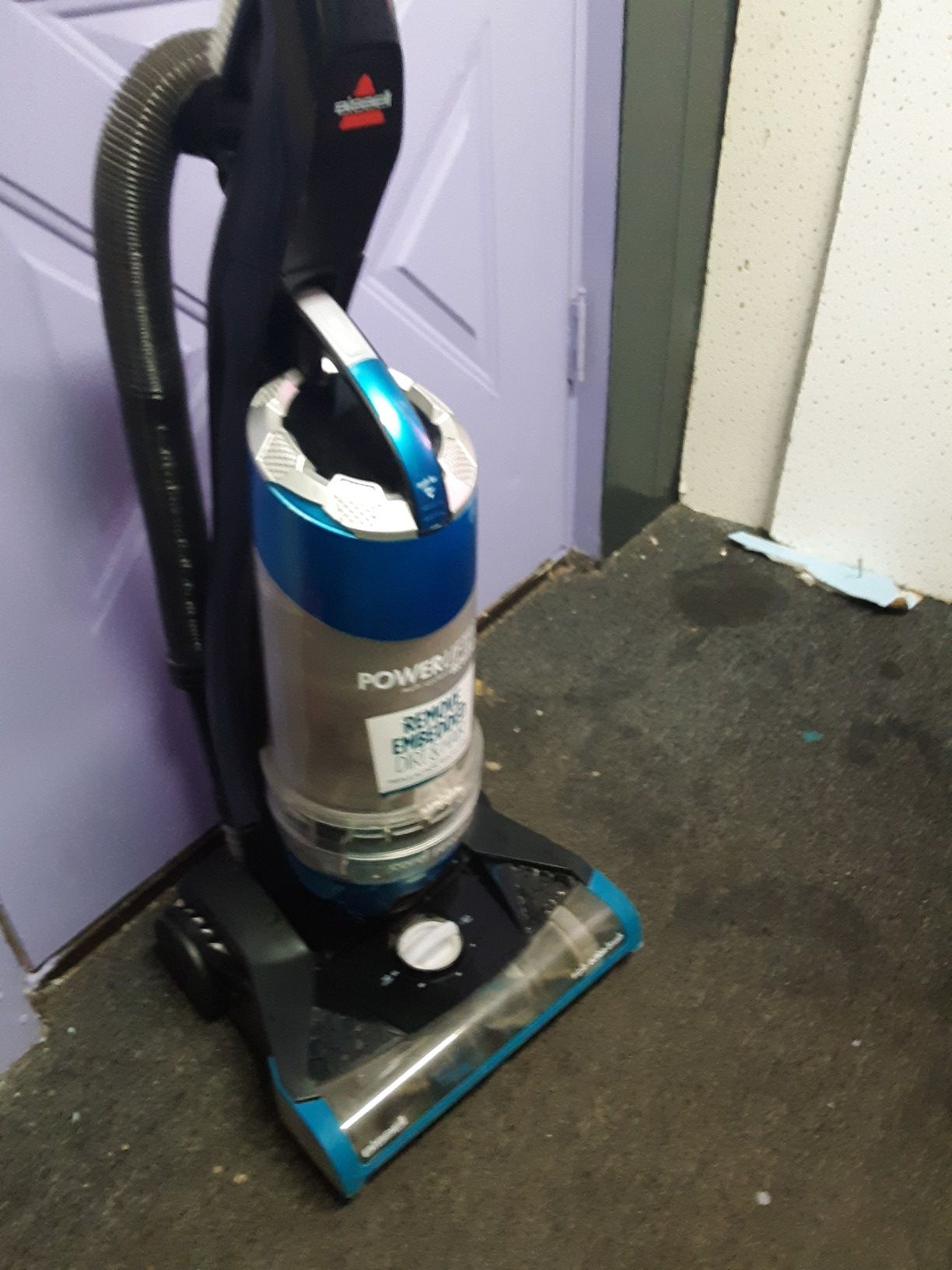 Bissell PowerLifter Rewind Upright Vacuum 1413 for Sale in Largo, FL