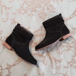 Koolaburra By UGG Lorelei Black Suede Slouchy Ankle Boots Women Size 6