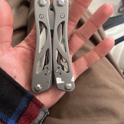 Winchester Multitool 