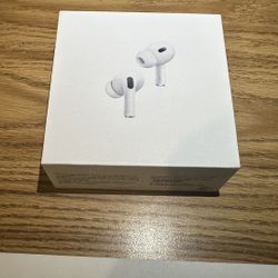 Apple AirPods Pro (2nd Generation) - Noise cancellation 