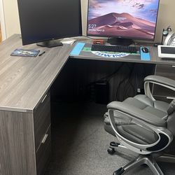 Office Desk & Chair 