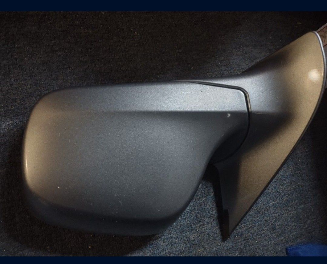 left side view mirror for Buick Rendezvous 2003