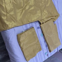 Three Pieces Table Cover