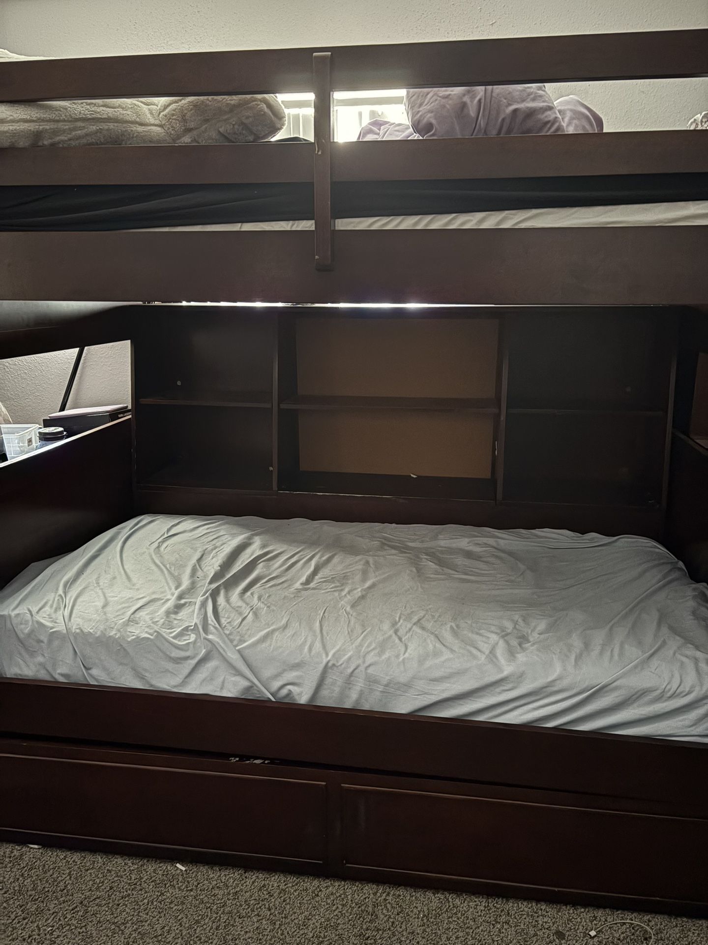 Bunk bed & Dresser Set
